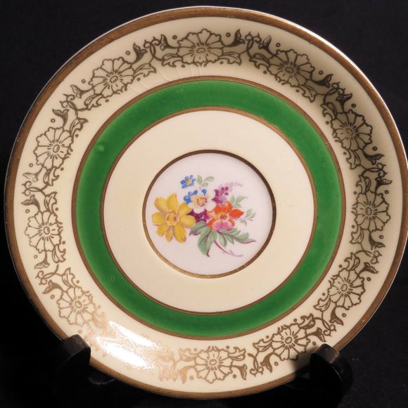 Pareek Green Dinner Plate with Demitasse and Saucer Johnson Brothers 3pc Set - Picture 6 of 11